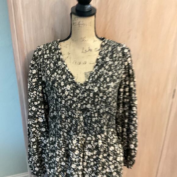 Old Navy Fit & Flare Smocked ditzy Floral Maxi Dress XL Cottage Prairie hippie - Picture 5 of 15